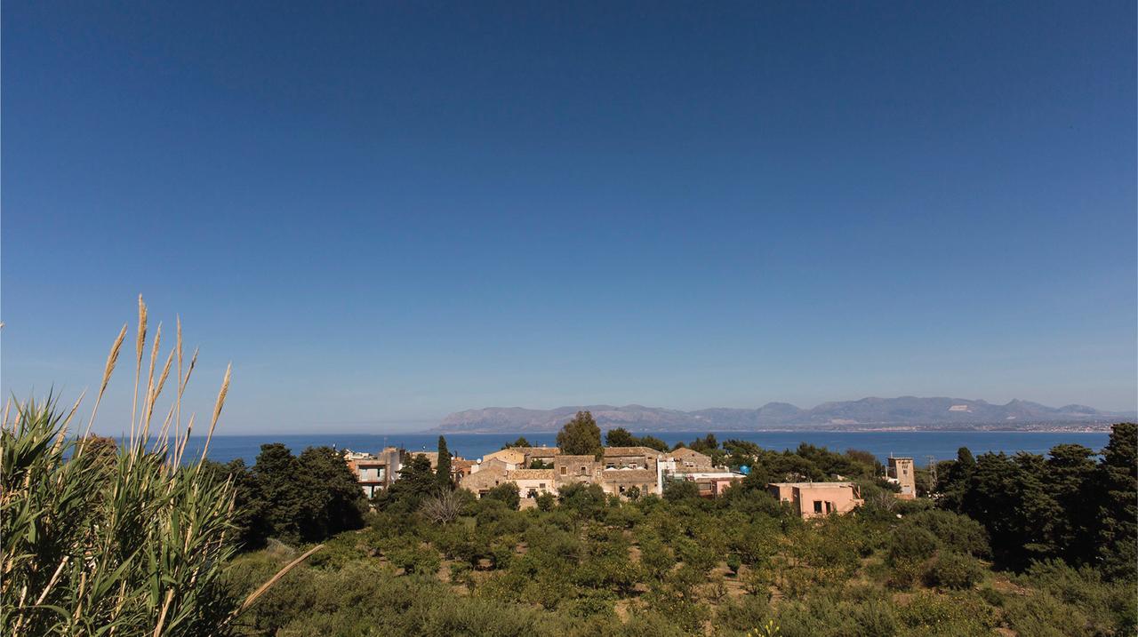 Hotel La Piazzetta Castellammare del Golfo Exterior foto