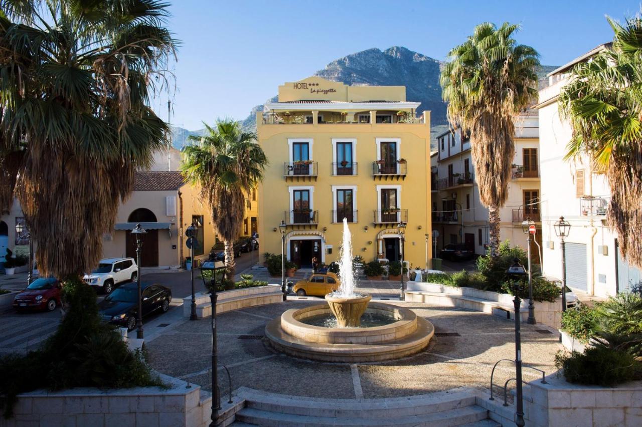 Hotel La Piazzetta Castellammare del Golfo Exterior foto